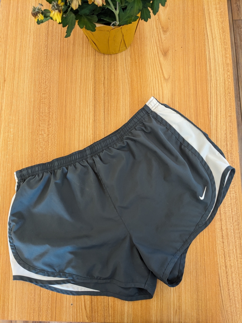 Nike Dri-Fit Running Shorts Grey White Sz L Athletic